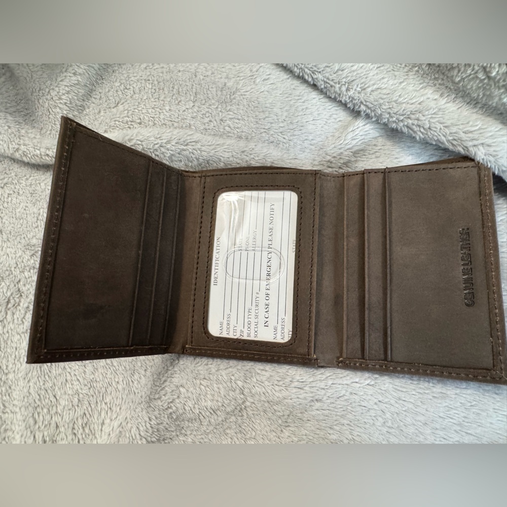 St. Louis Cardinals Tri-Fold Leather Wallet - Brown - Picture 4 of 11